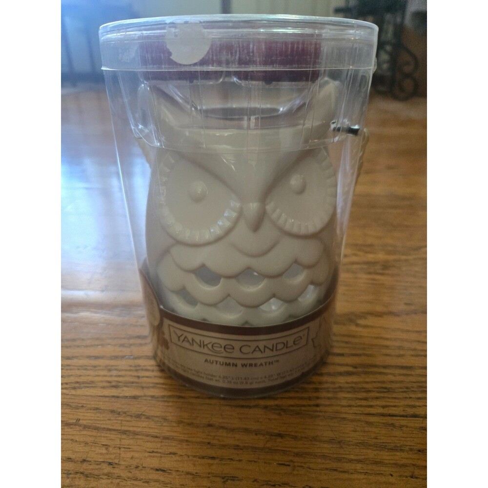 Yankee Candle Luminary Tea Light Holder And Autumn Wreath Tea Lights Owl Set